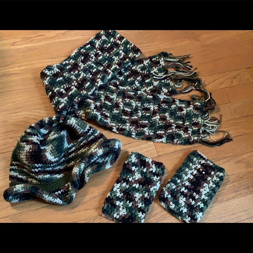 Knitted Camo Winter Set
